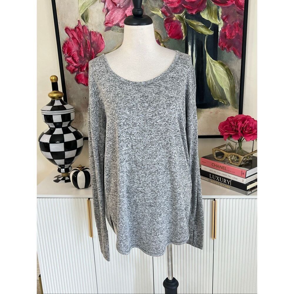 Athleta Women's Luxe Pose Long Sleeve Yoga Tunic Top Heather Gray Size Medium